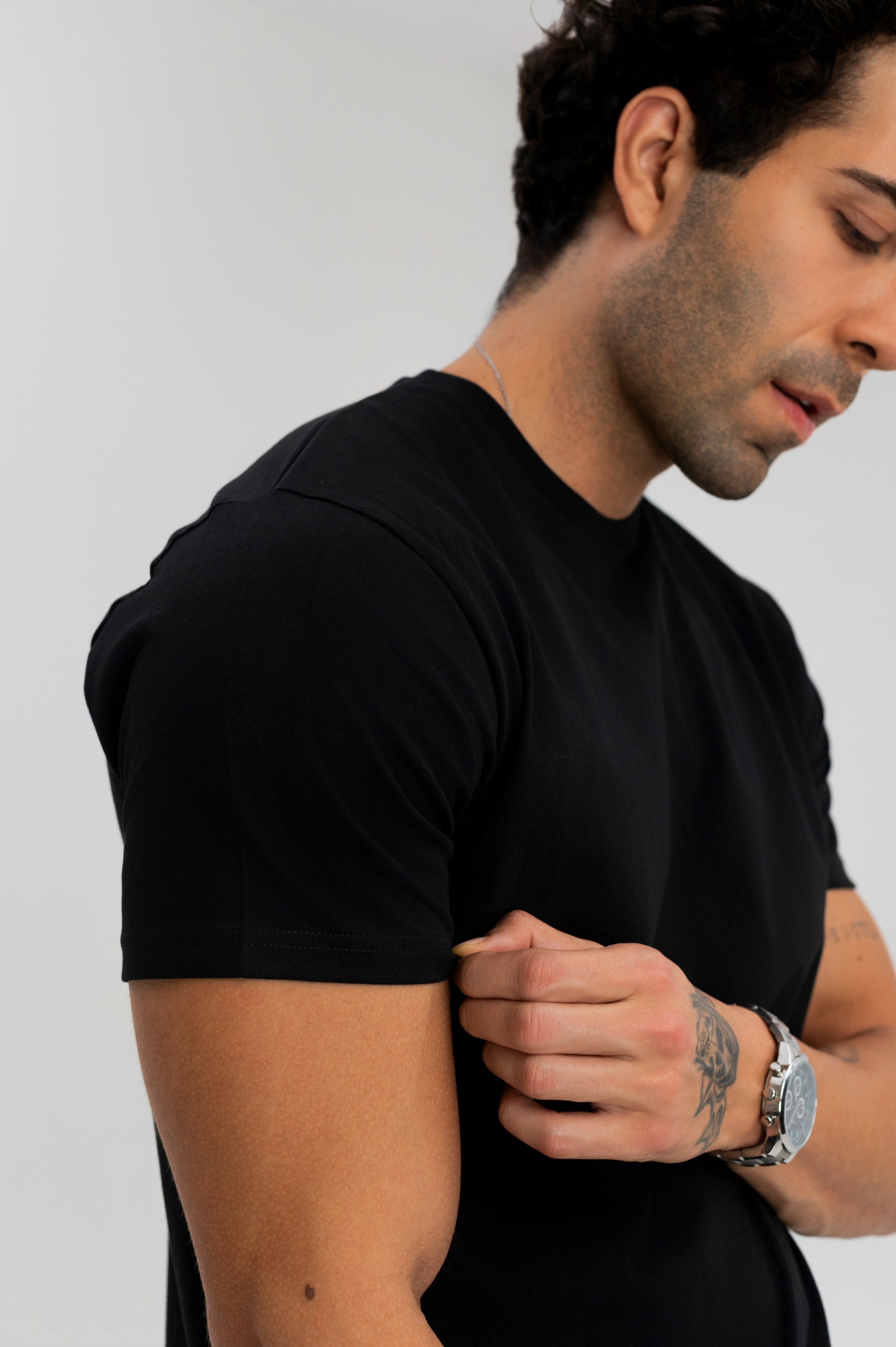 Black - Pure Cotton Round Neck Tshirt